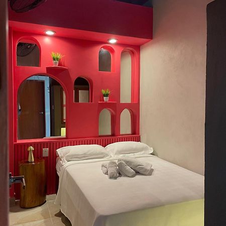 Hostal Poquito A Poquito バリャドリッド エクステリア 写真