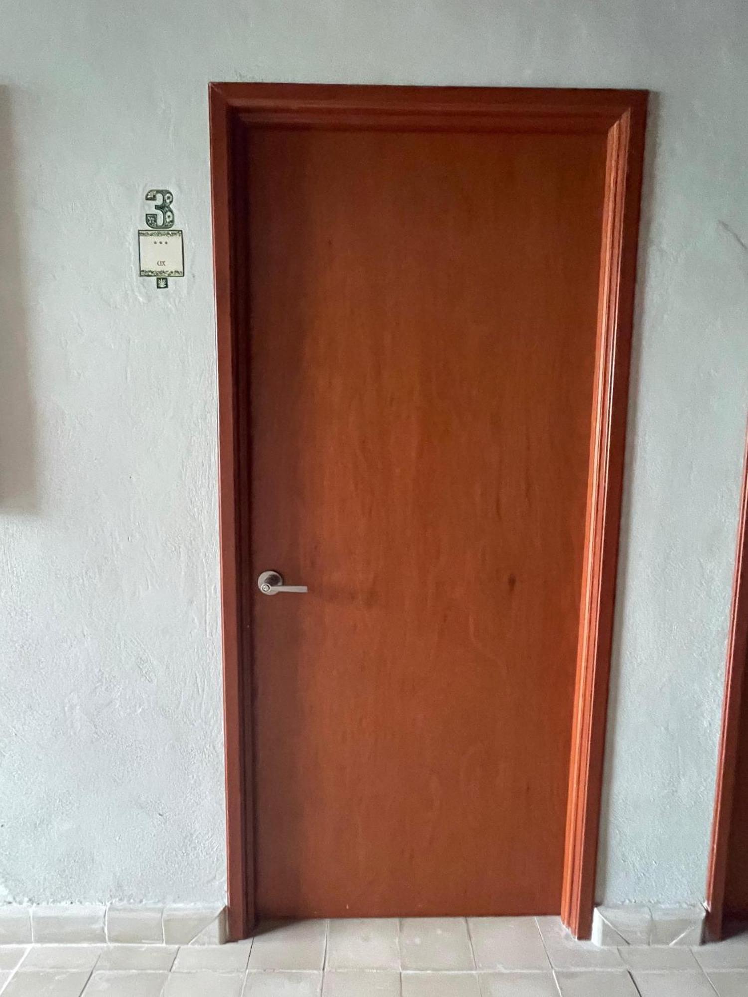 Hostal Poquito A Poquito バリャドリッド エクステリア 写真