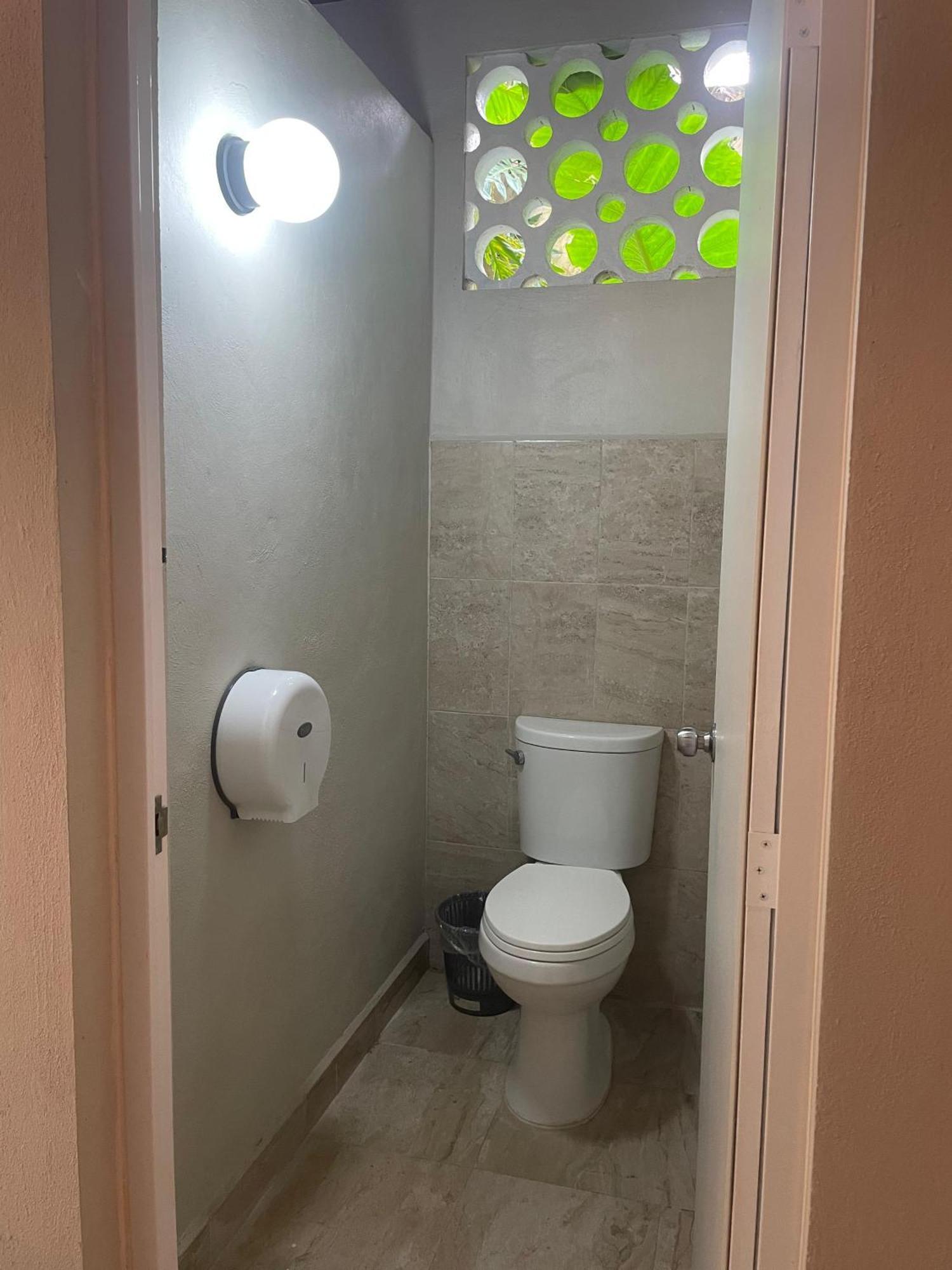 Hostal Poquito A Poquito バリャドリッド エクステリア 写真